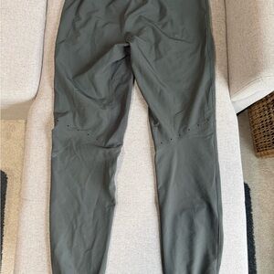 lululemon athletica Men's Dark Olive Green Jogger Pants